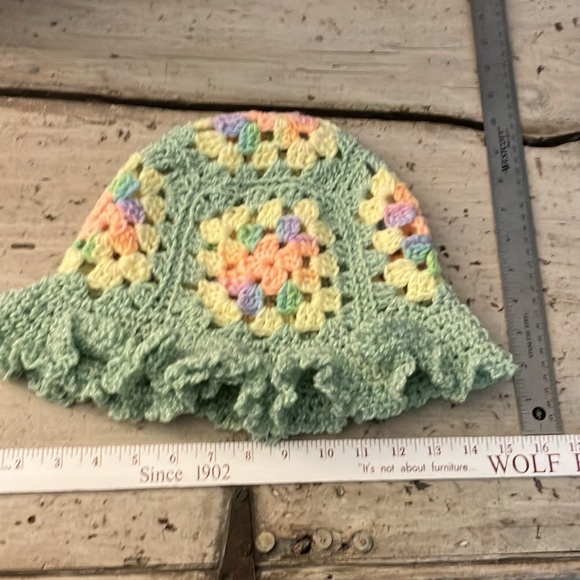 Pretty in Patels. Handmade crocheted granny square bucket hats. - Picture 5 of 5